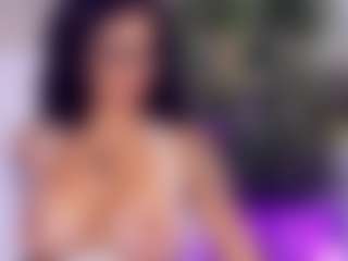 AhhMia's Live Sex Cam Show