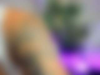 AhhMia's Live Sex Cam Show
