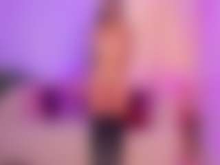 AhhMia's Live Sex Cam Show