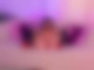 AhhMia's Live Sex Cam Show