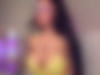 AhhMia's Live Sex Cam Show