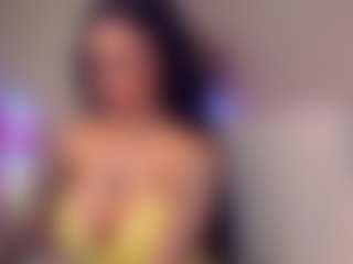 AhhMia's Live Sex Cam Show
