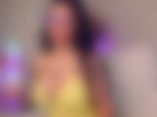 AhhMia's Live Sex Cam Show