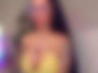 AhhMia's Live Sex Cam Show