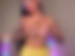 AhhMia's Live Sex Cam Show