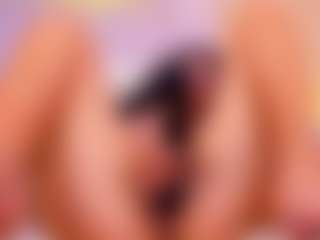 AhhMia's Live Sex Cam Show