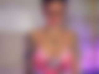 AhhMia's Live Sex Cam Show