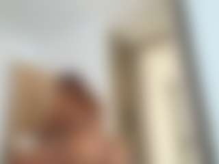 Live cam show with meganbelford1 - New Big Tits on Camsoda