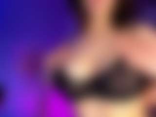 Live cam show with Siren-Alexa - Twerking on CamwithHer