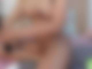 alisson-foxxy's Live Sex Cam Show