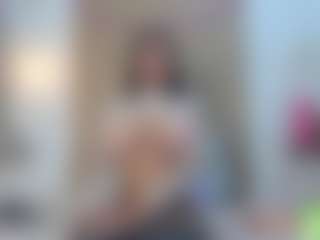 alisson-foxxy's Live Sex Cam Show