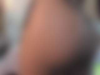 alisson-foxxy's Live Sex Cam Show