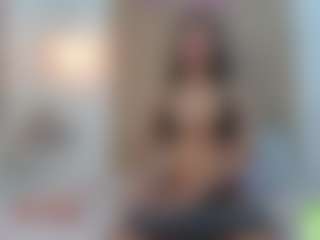 alisson-foxxy's Live Sex Cam Show