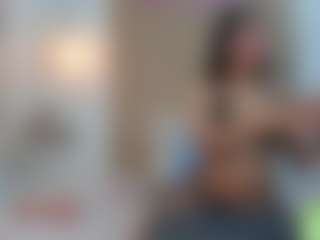 alisson-foxxy's Live Sex Cam Show