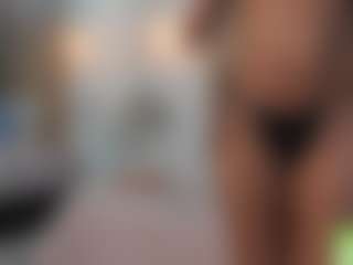 alisson-foxxy's Live Sex Cam Show
