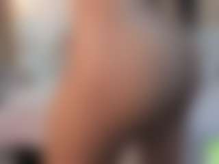 alisson-foxxy's Live Sex Cam Show