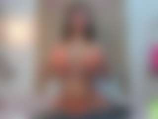 alisson-foxxy's Live Sex Cam Show