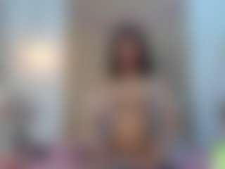 alisson-foxxy's Live Sex Cam Show