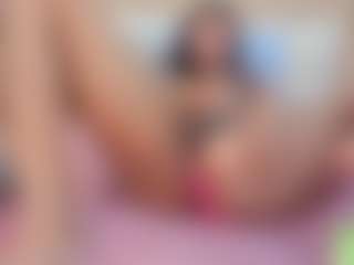 alisson-foxxy's Live Sex Cam Show