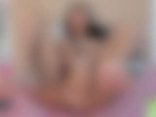 alisson-foxxy's Live Sex Cam Show