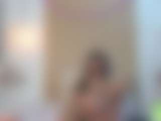 alisson-foxxy's Live Sex Cam Show