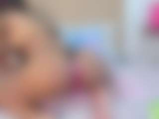 alisson-foxxy's Live Sex Cam Show