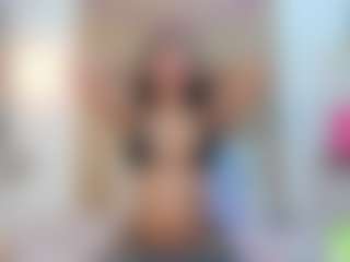 alisson-foxxy's Live Sex Cam Show