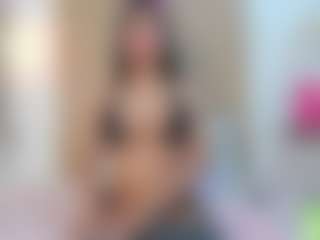 alisson-foxxy's Live Sex Cam Show