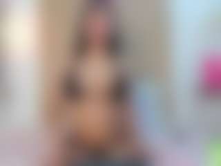 alisson-foxxy's Live Sex Cam Show