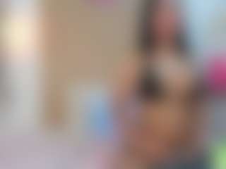 alisson-foxxy's Live Sex Cam Show