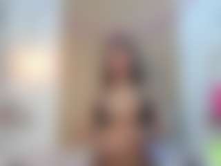 alisson-foxxy's Live Sex Cam Show