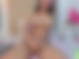 alisson-foxxy's Live Sex Cam Show