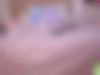 alisson-foxxy MILF webcam performer live streaming