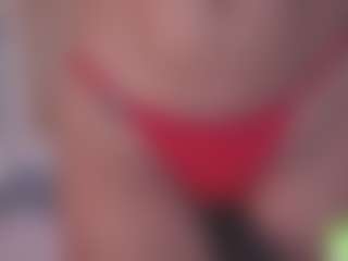 alisson-foxxy's Live Sex Cam Show