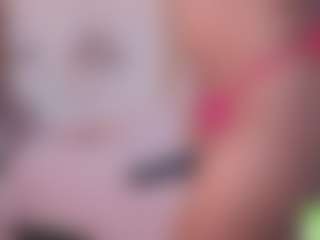Live cam show with alisson-foxxy - Shower on intimatelivegirls.com