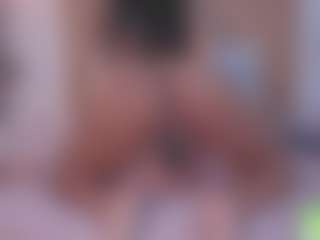 Live cam show with alisson-foxxy - Petite MILF on LiveSexCams6