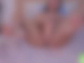 Live cam show with alisson-foxxy - Domination on studioflirtlive.com