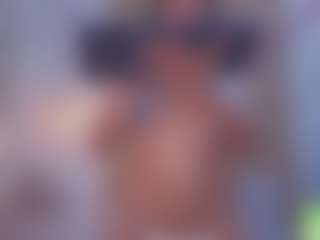 alisson-foxxy's Live Sex Cam Show