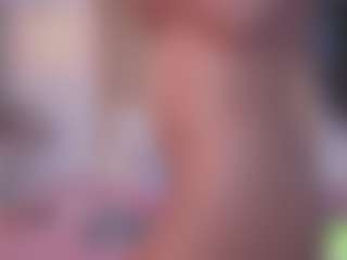 alisson-foxxy's Live Sex Cam Show