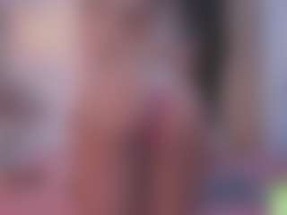 alisson-foxxy's Live Sex Cam Show