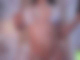 Live cam show with alisson-foxxy - Lovense MILF on live18s.com