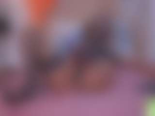 alisson-foxxy's Live Sex Cam Show