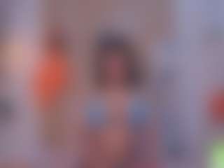 alisson-foxxy's Live Sex Cam Show