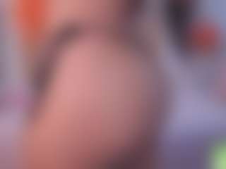 alisson-foxxy's Live Sex Cam Show