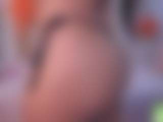 alisson-foxxy's Live Sex Cam Show