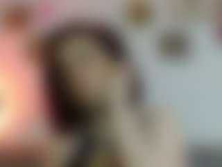 CoralShine's Live Sex Cam Show