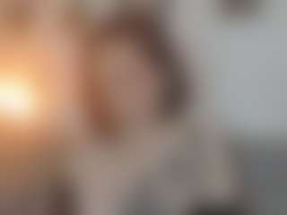 Live cam show with CoralShine - Big Tits MILF on StripNow