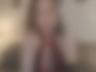 Live cam show with CoralShine - Natural on slutload