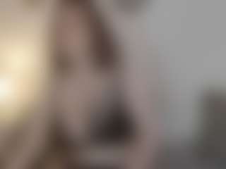 Live cam show with CoralShine - Mature Middle Aged on sexylive.show