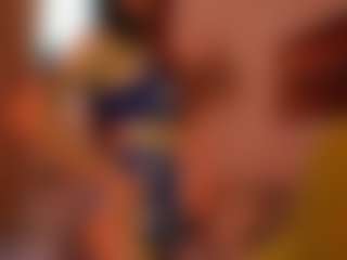 Live cam show with DixieBanes - Green Eyes on StripNow